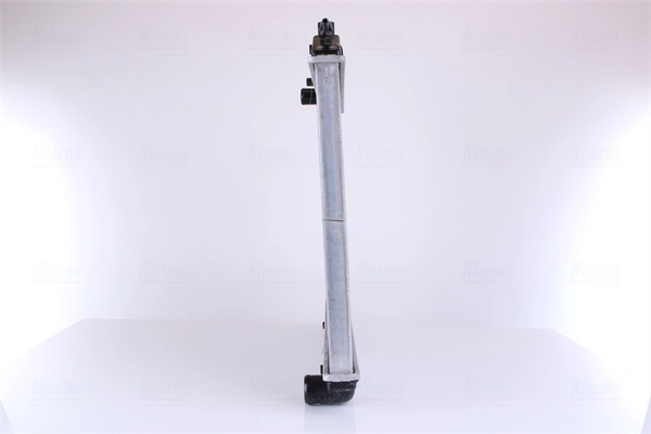 Радиатор охлаждения двигателя Nissens 62976A цена, от 145.14 USD
