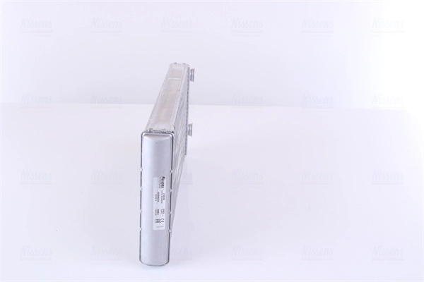 Купить 73648 Nissens Радиатор печки