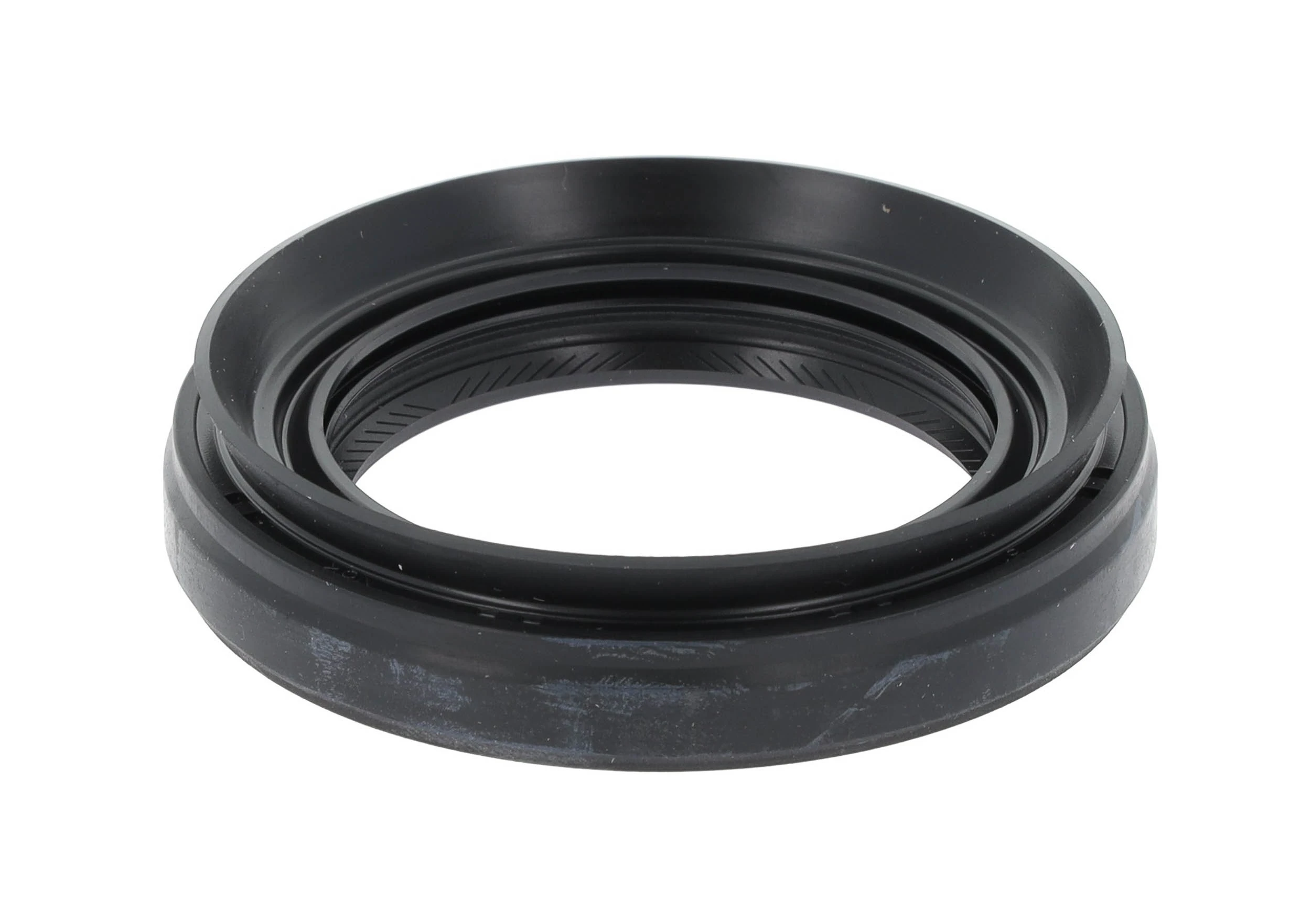 Сальник полуоси переднего моста правой SKF 15974 цена, от 4.22 USD