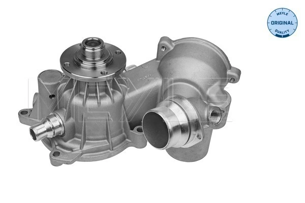 Насос водяной на BMW 7  E65, E66, E67