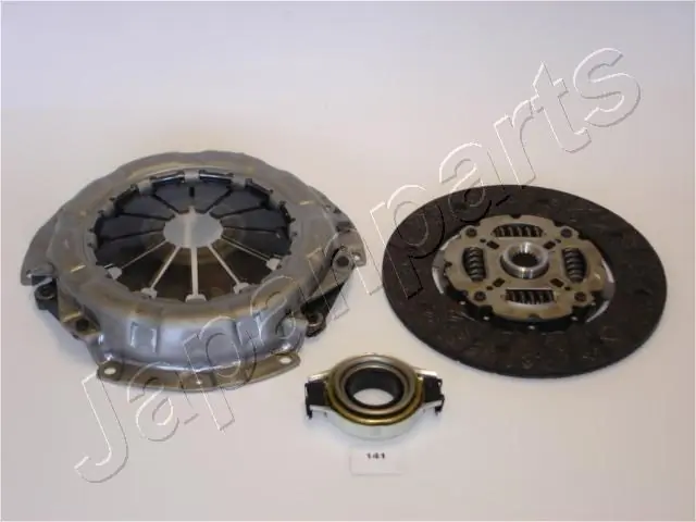 Сцепление в сборе на Nissan Bluebird  T72 , T12