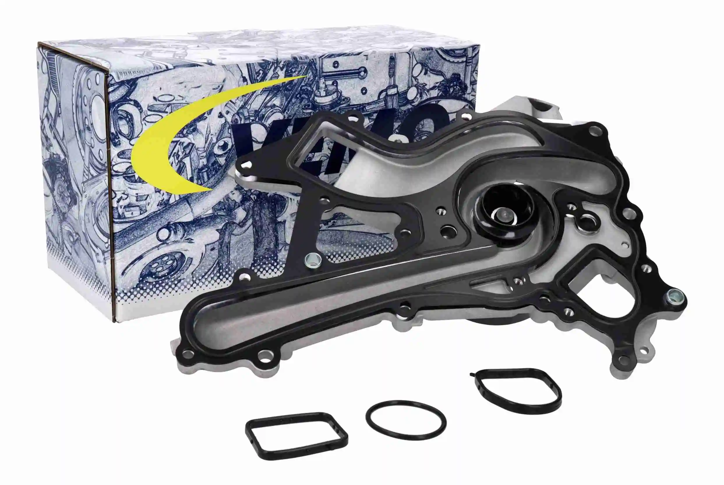 Насос водяной на Mercedes E  W212