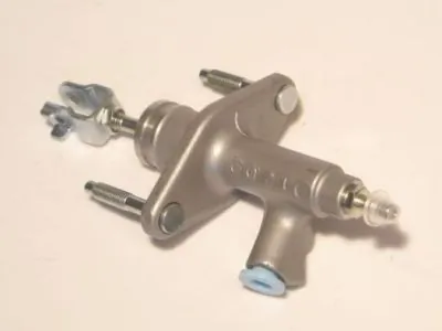 QH010 Aisin Цилиндр сцепления, главный