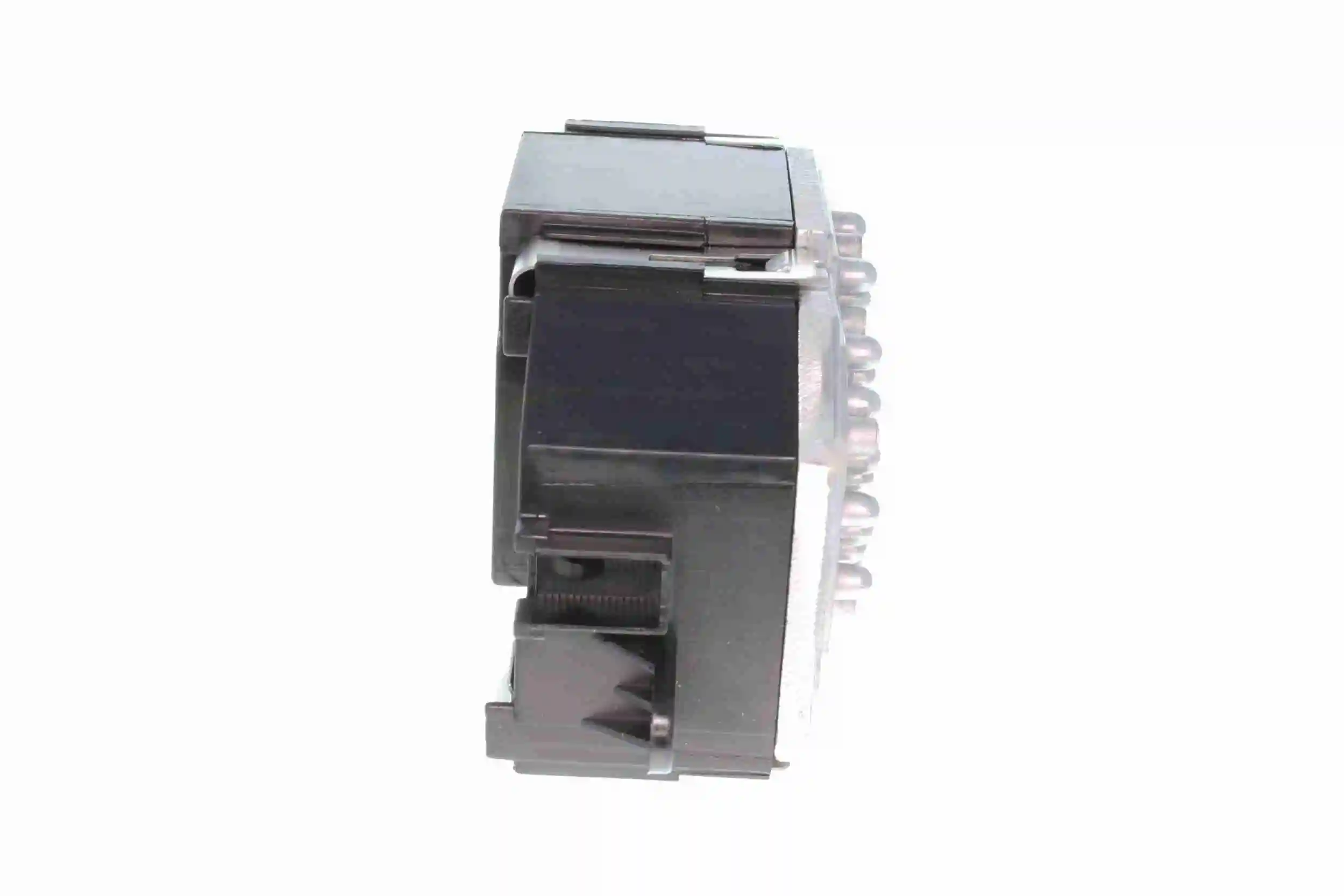 Резистор печки V10790019 Vemo