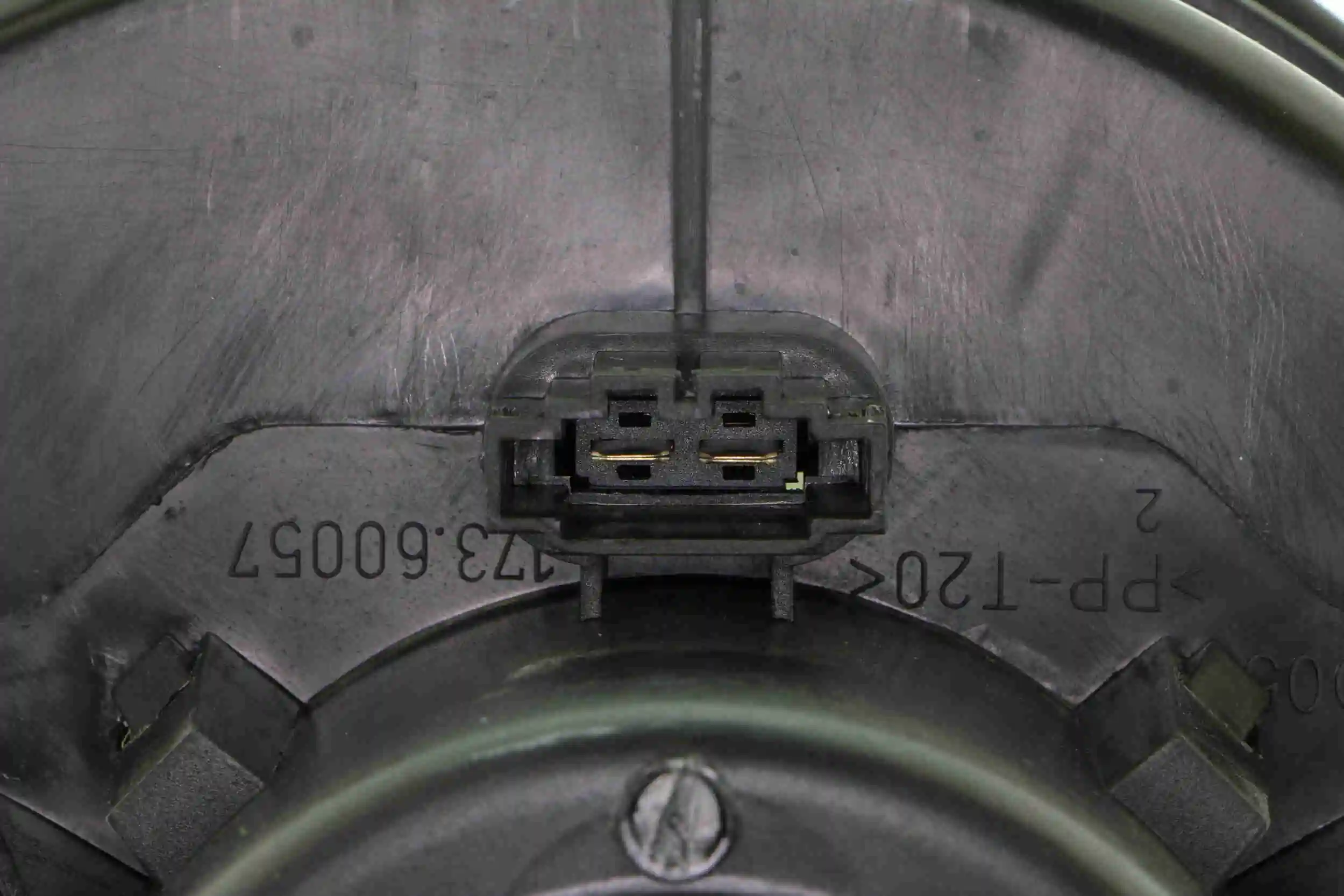 V15031929 Vemo Электромотор печки