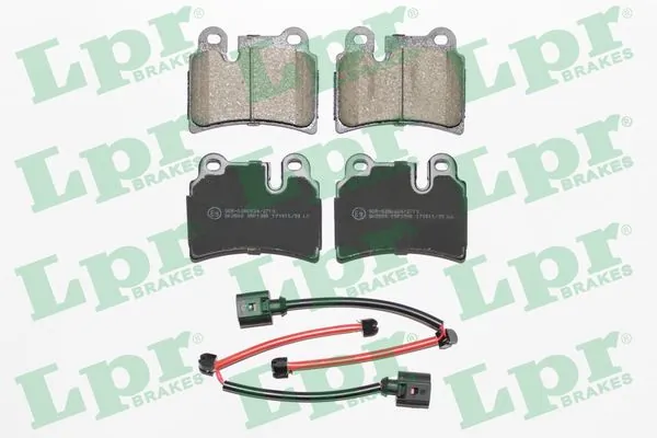 05P1380 LPR Колодки тормозные дисковые комплект