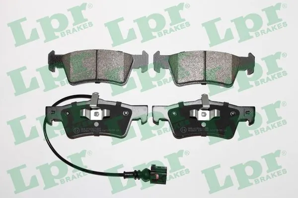 05P1284 LPR Колодки тормозные дисковые комплект