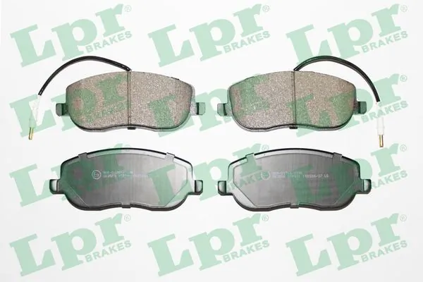 05P831 LPR Колодки передние