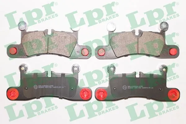 05P1755 LPR Колодки тормозные дисковые комплект