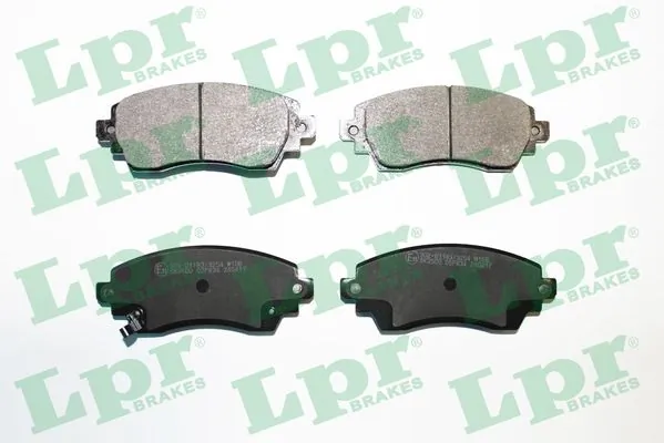 05P834 LPR Колодки передние