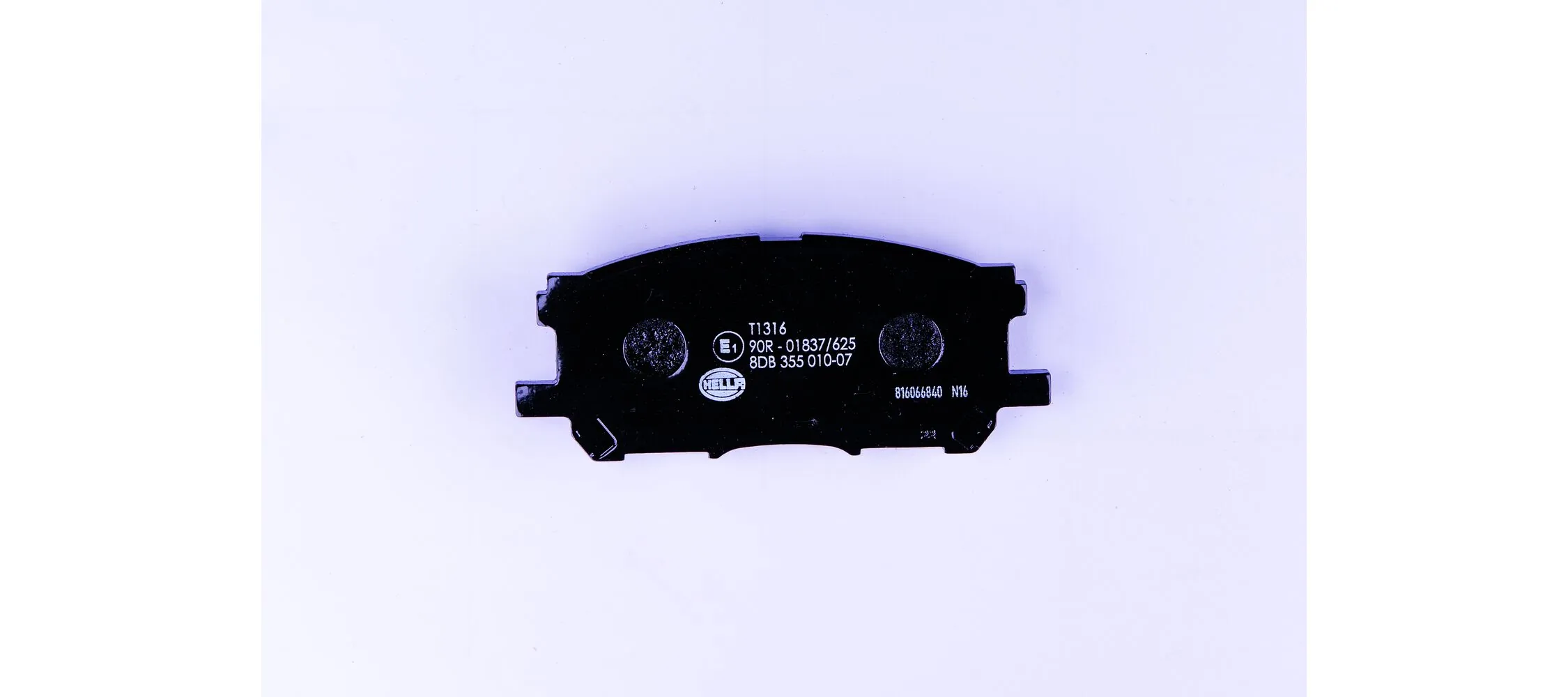 8DB355010071 HELLA Колодки передние