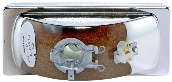 1NB123582001 HELLA Стекло противотуманной фары, правой