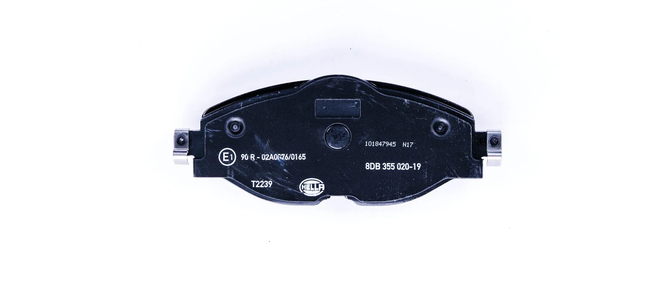 8DB355020191 HELLA Колодки передние