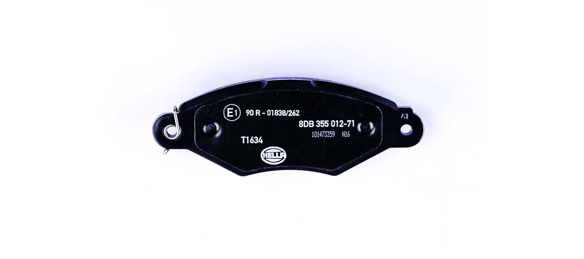 8DB355012711 HELLA Колодки передние