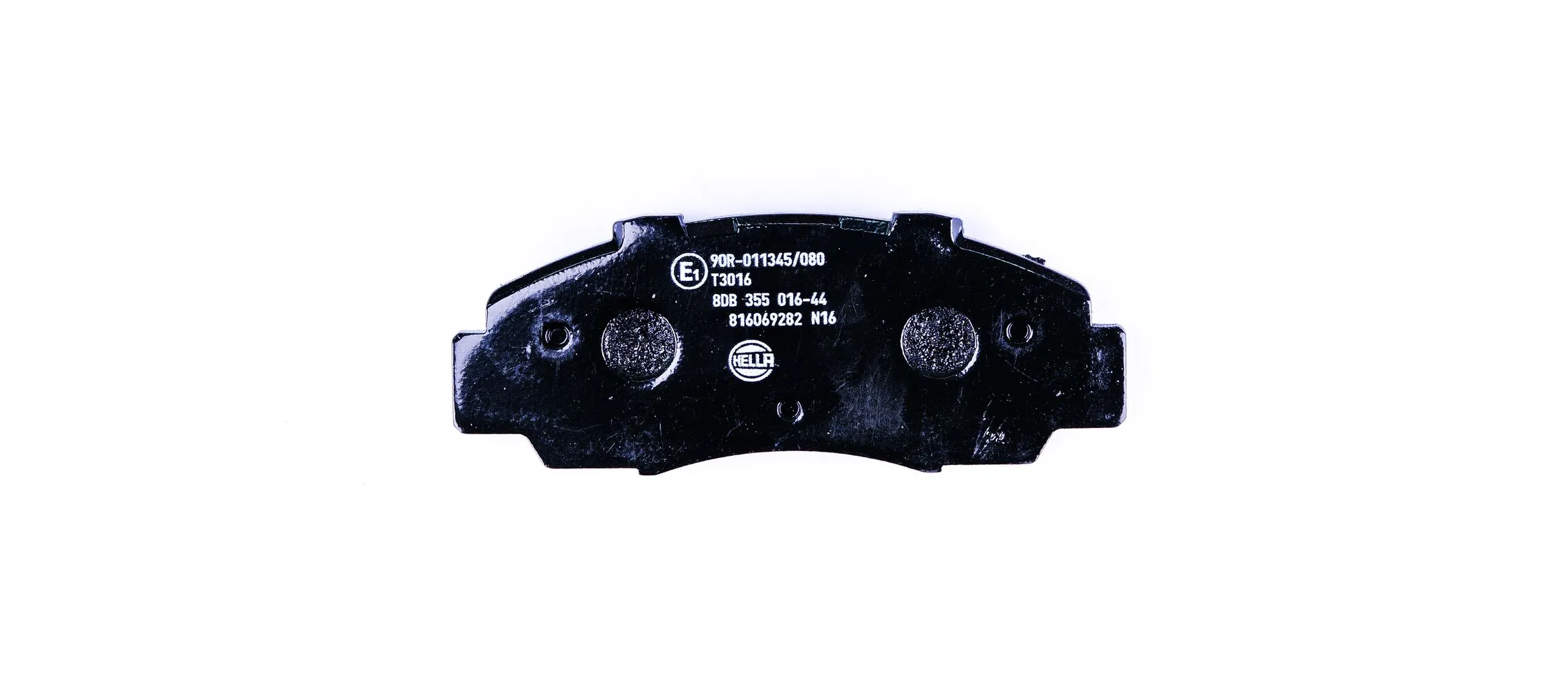 8DB355016441 HELLA Колодки передние