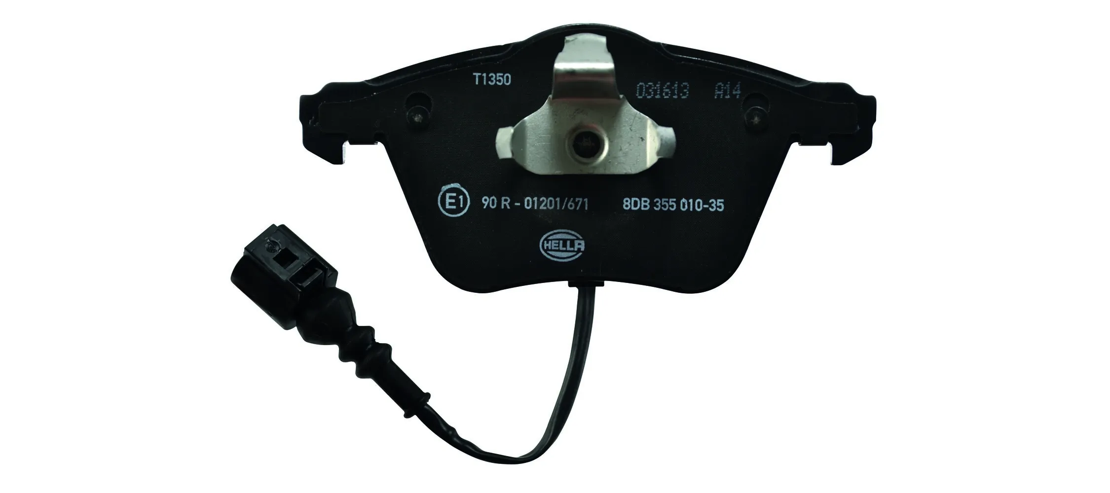 8DB355010351 HELLA Колодки передние