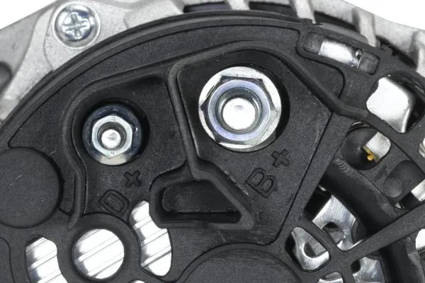  Генератор Alfa Romeo Giulietta 