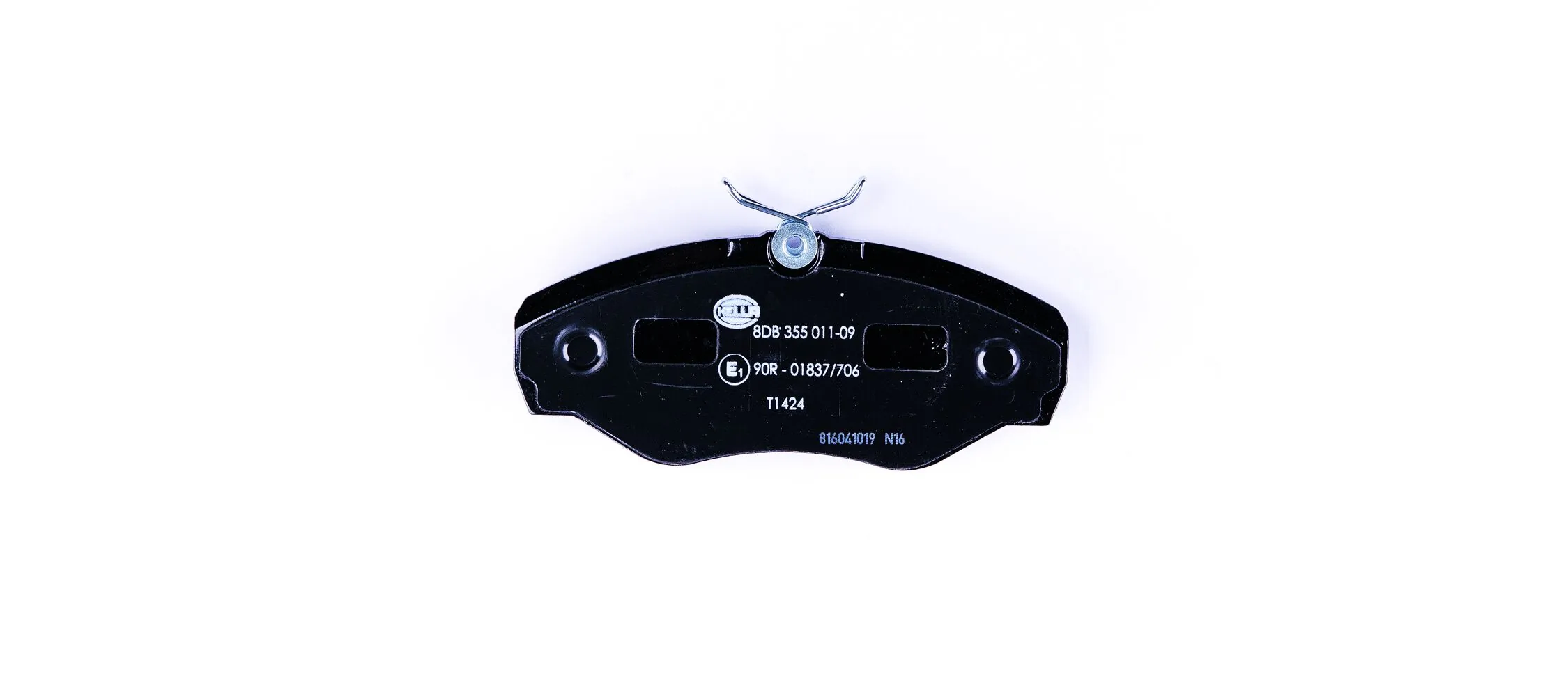8DB355011091 HELLA Колодки передние