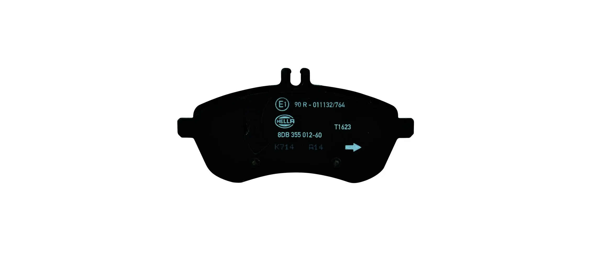 8DB355012601 HELLA Колодки передние