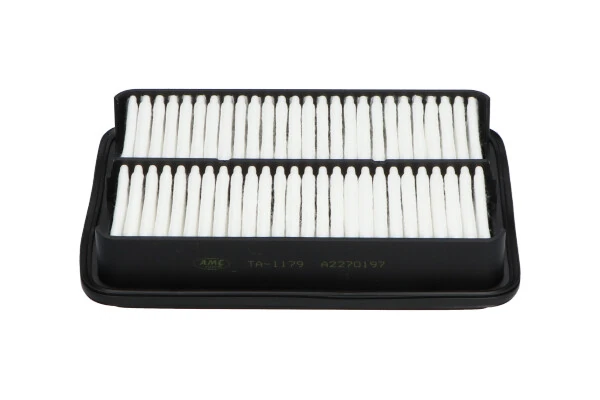 Воздушный фильтр двигателя на Mitsubishi Outlander II XL CWW