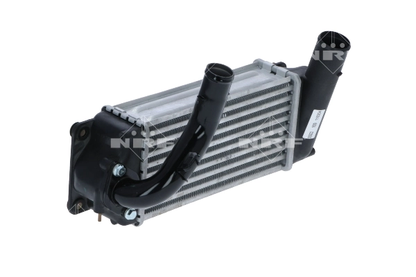  Интеркулер Toyota Corolla 