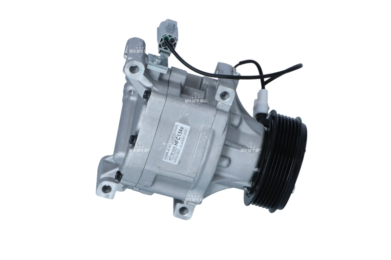 Compressor de aparelho de ar condicionado Toyota Corolla E12U