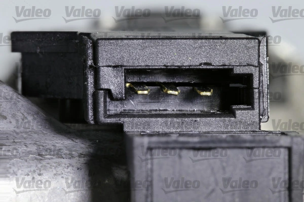 Стеклоочиститель двери задка VALEO 582641 цена, от 38.01 USD