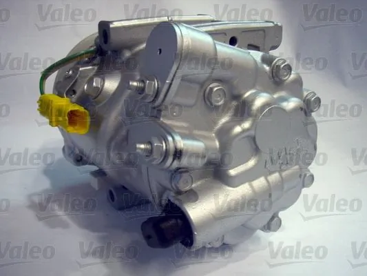 813663 VALEO Компрессор хладагента