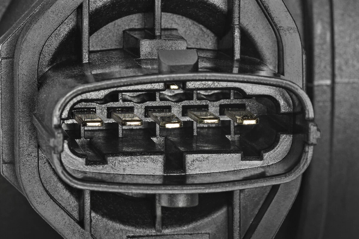 Sensor de fluxo (consumo) de ar, medidor de consumo M.A.F. - (Mass Airflow) KIA Carens 1 FJ