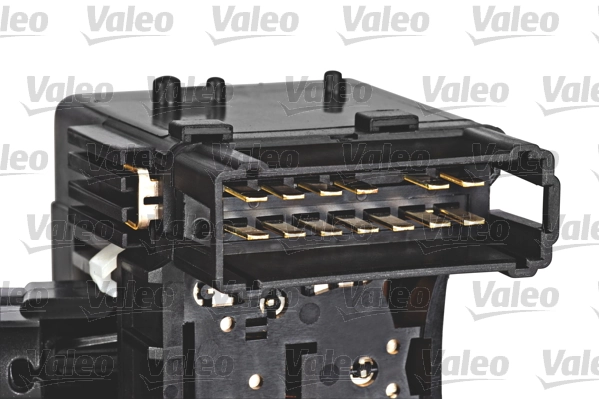 251695 VALEO Переключатель подрулевой, правый