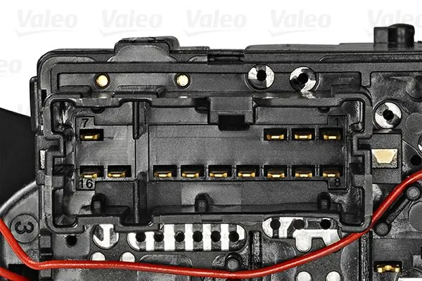 251702 VALEO Переключатель подрулевой, правый