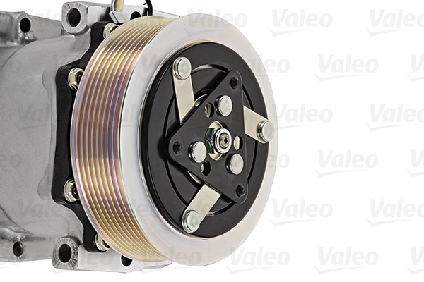 Компрессор системы кондиционирования VALEO 813033 цена, от 180.67 USD