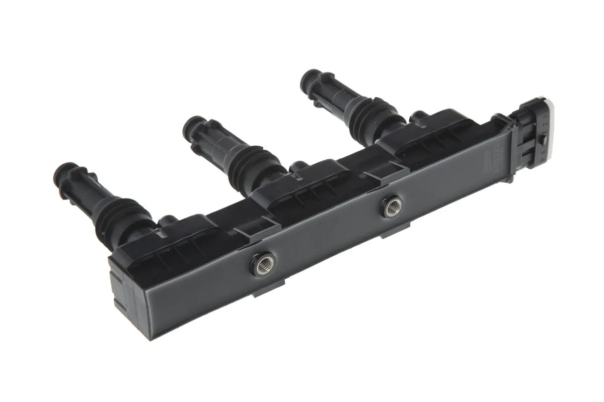 Катушка зажигания E030108 Polcar