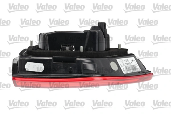 Фонарь задний правый, внутренний VALEO 047272 цена, от 124.01 USD