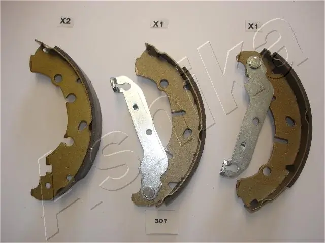 Купить C03045 Japan Cars Задние барабанные тормозные колодки