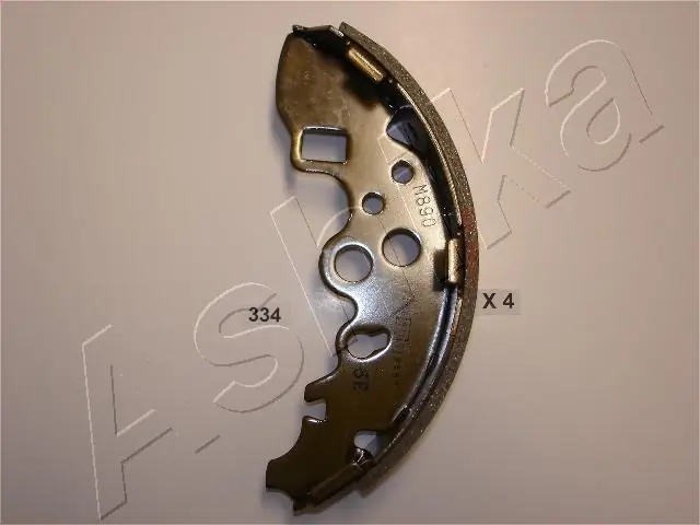Задние барабанные колодки SHY32638Z Mazda