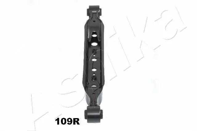 7101109R Ashika Балансир задний нижний, правый