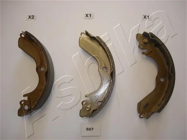 Задние барабанные колодки FN6712 Jfbk
