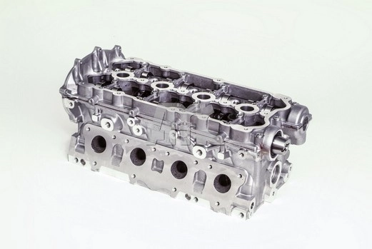 Головка блока цилиндров на Volkswagen Passat B6 3C2