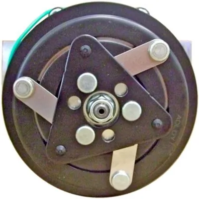 Компрессор кондиционера 8500795 Iveco