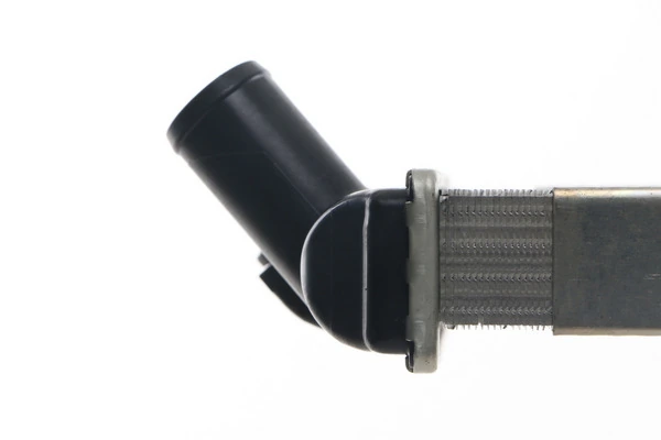 Radiador de esfriamento de motor Alfa Romeo 33 905