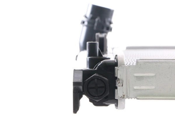 Radiador de esfriamento de motor BMW 3 E92