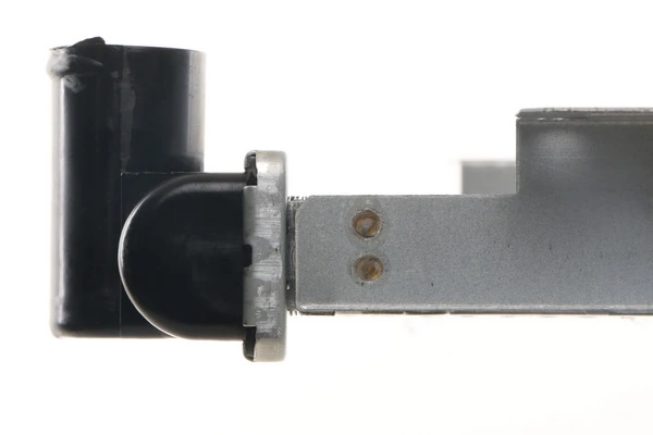 Radiador de esfriamento de motor Ford Fiesta GBFT