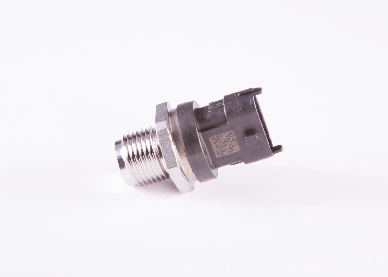 Датчик давления топлива Bosch 0281002930 цена, от 127.65 USD