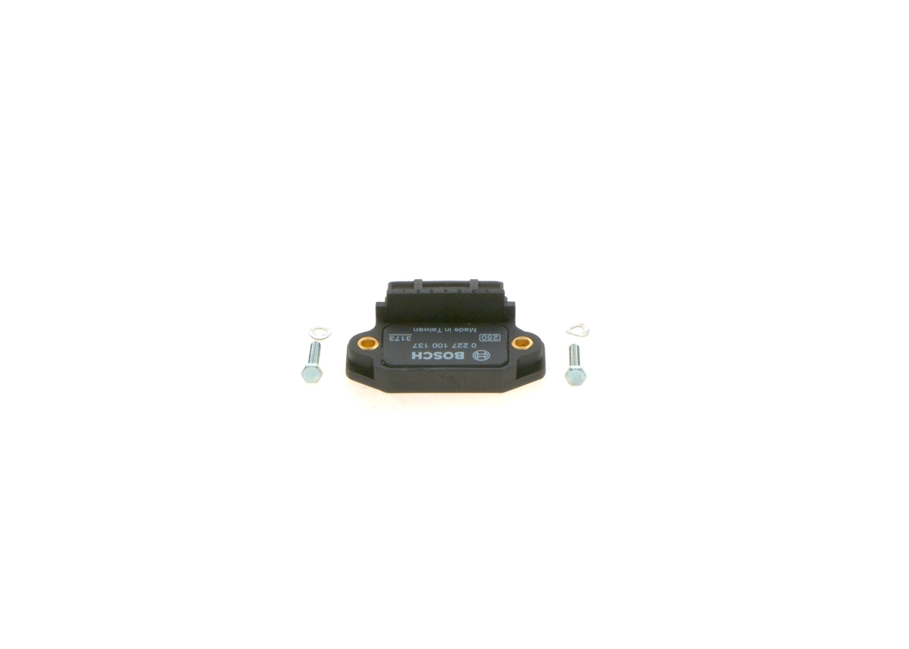 0227100137 Bosch Коммутатор системы зажигания