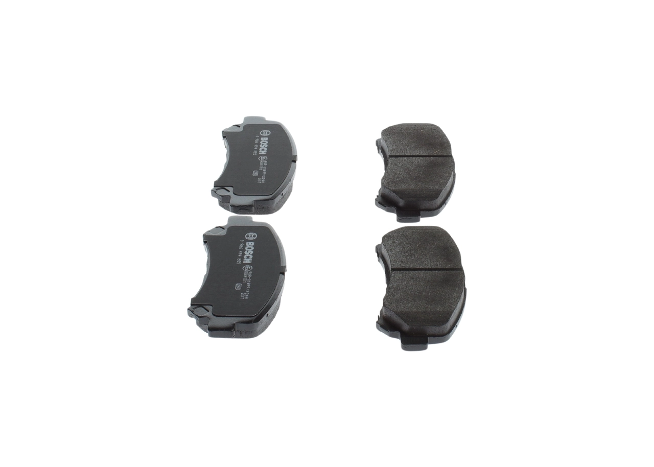 Передние тормозные колодки 5581057L01 Suzuki