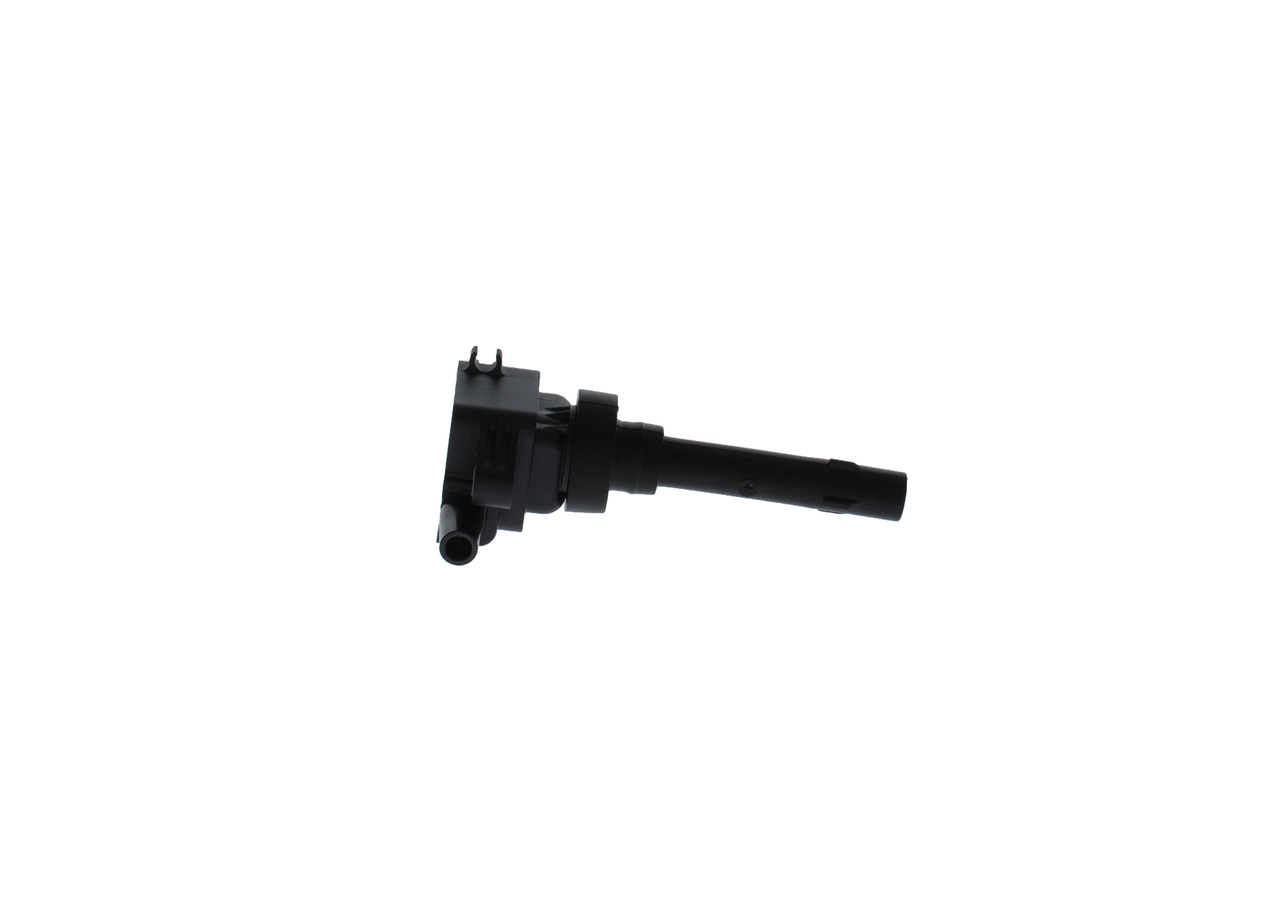F01R00A093 Bosch Катушка зажигания