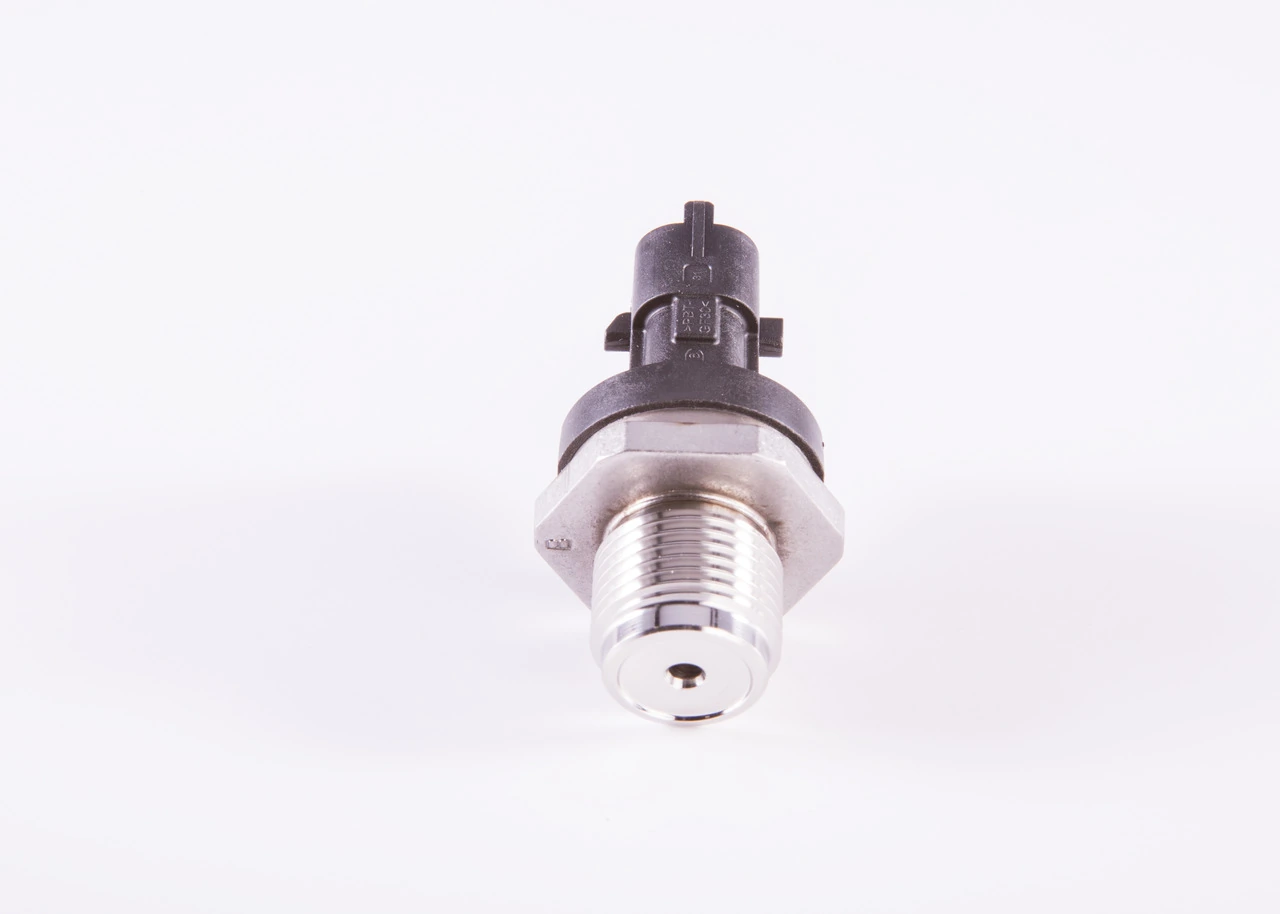 Купить 0281006087 Bosch Датчик давления топлива