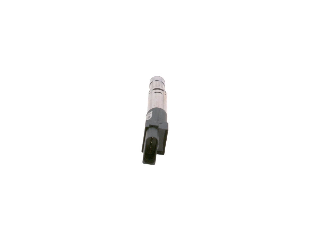 Катушка зажигания 0986221051 Bosch