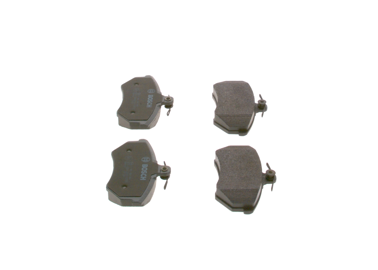 Передние тормозные колодки 0986460944 Bosch
